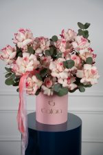 Blush Bloom Box