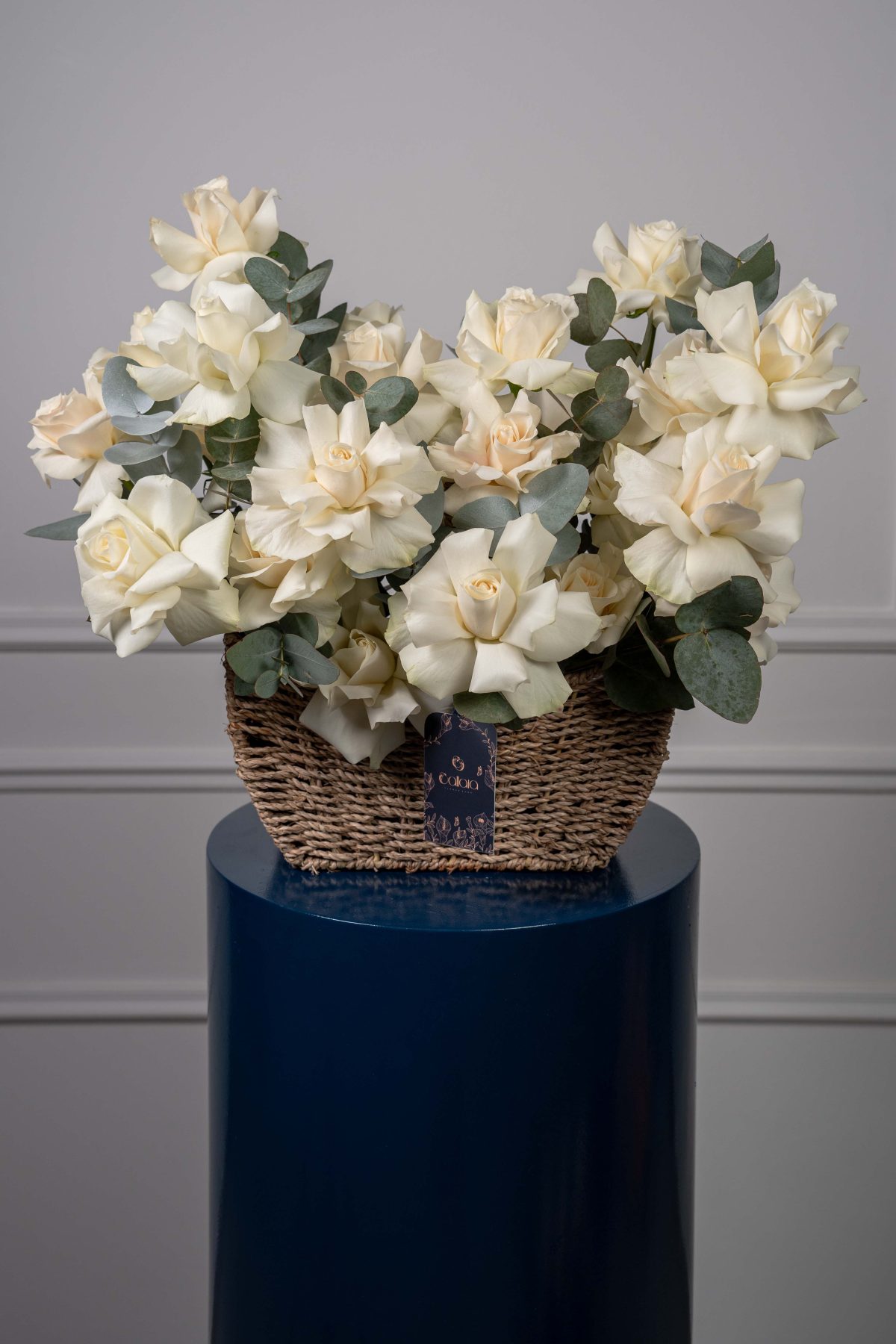 flower19- pic1 Desert Pearl Basket - Image 1