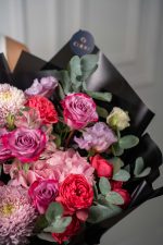 callaia-flowers-dubai-uae-product-bouquets-rosehold-10