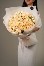 Spray Roses Peach Avalanche - Image 5