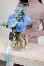 Colored Deco With Vase - Image 3