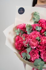 Spray Rose Julietta Fuchsia - Image 2