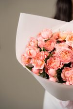 Spray Rose Julietta Peach - Image 2