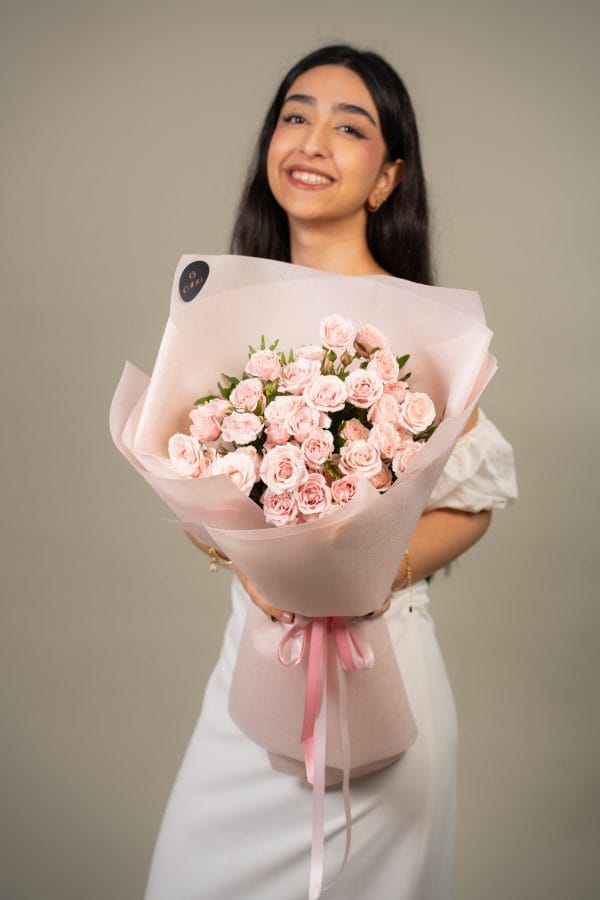 Majolika Spray Rose Hand Tied Bouquet