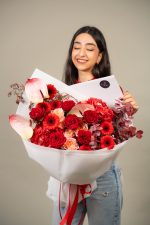 Love in Red - Image 5