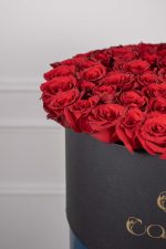 Red Rose Delight Box - Image 2