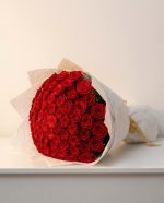 100 Red Bunch Valentines Roses - Image 2