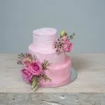 Tiered Floral Celebration Cake (1kg)