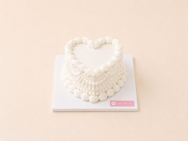 Ivory Heart Vintage Cake