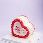 Valentine Heart Vintage Cake